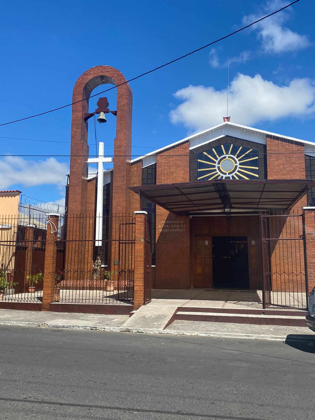 Parroquia Nuestra Señora de Montserrat