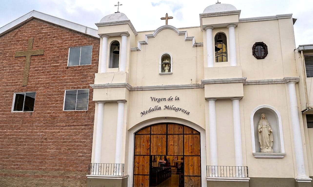Parroquia La Virgen de la Medalla Milagrosa